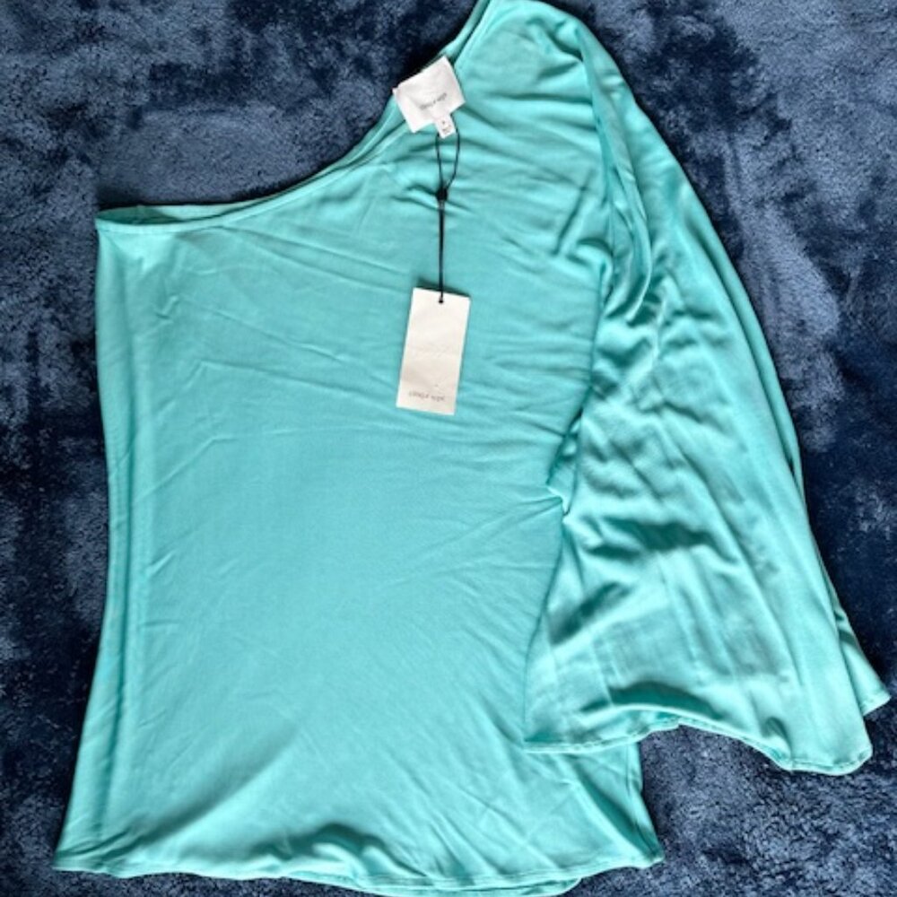 NWT Cinq a Sept turquoise/green one shoulder top with flow sleeve